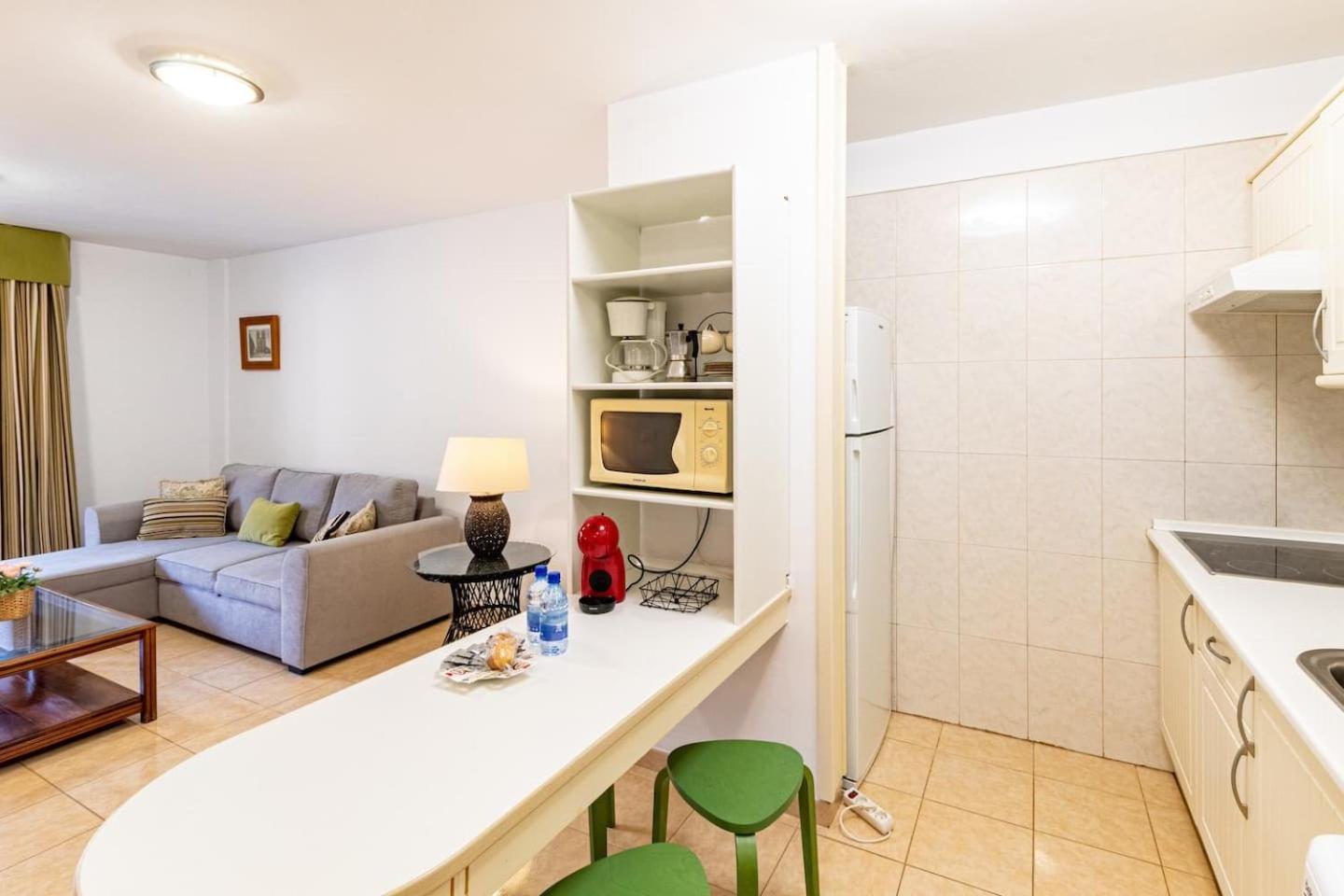Peaceful One Bedroom Apartment Пуерто-де-Сантьяго Екстер'єр фото