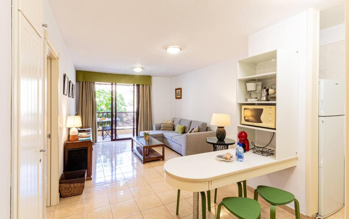 Peaceful One Bedroom Apartment Пуерто-де-Сантьяго Екстер'єр фото
