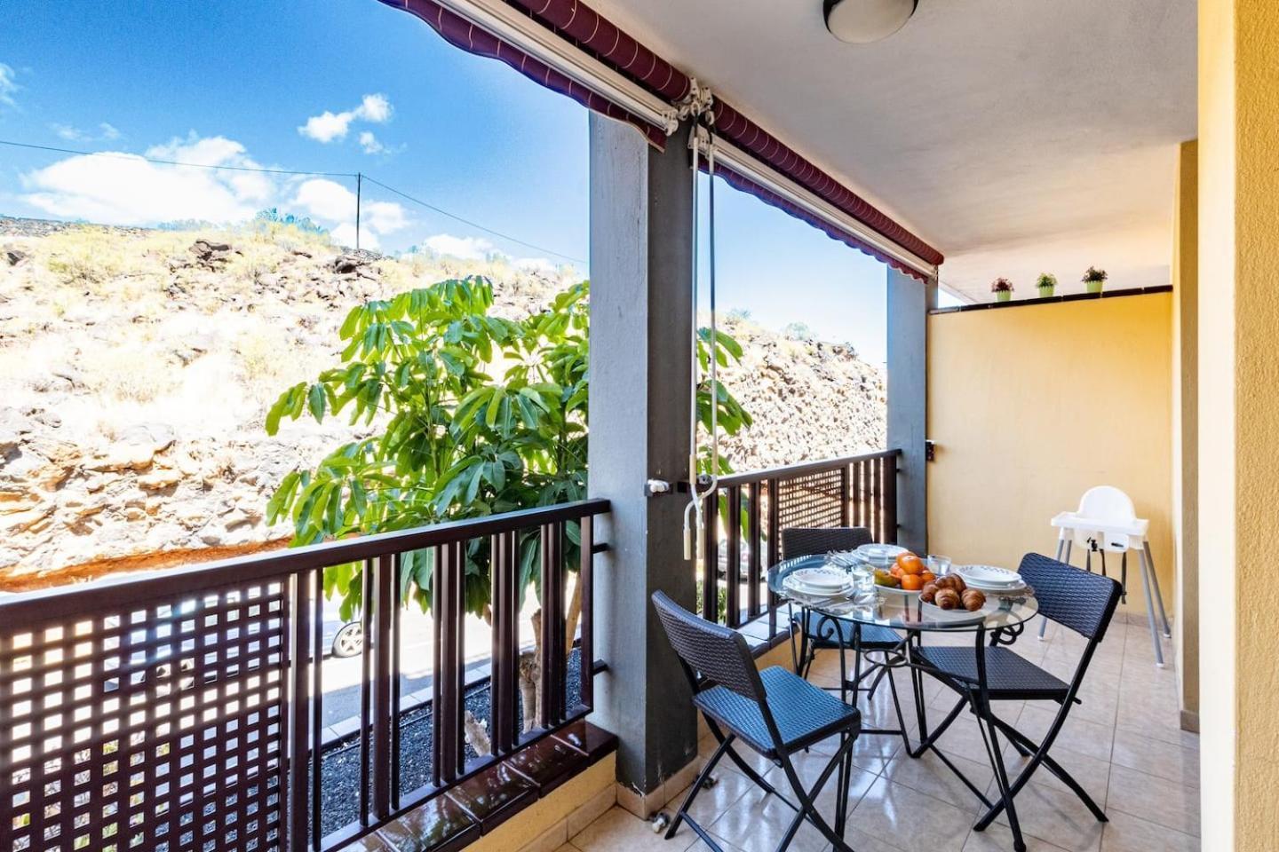 Peaceful One Bedroom Apartment Пуерто-де-Сантьяго Екстер'єр фото